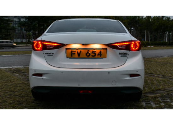 Задняя оптика для Mazda 3 2013-2016